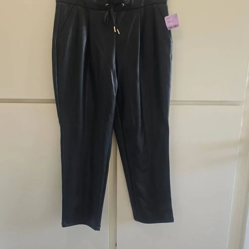 Anne Klein  blk matte faux leather pants, drawstring waistband, slash pkts NWT L